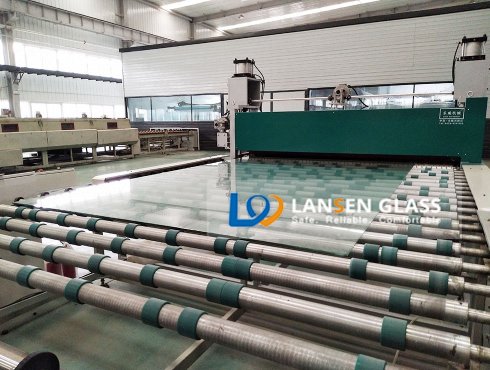 LAMINATED GLASS